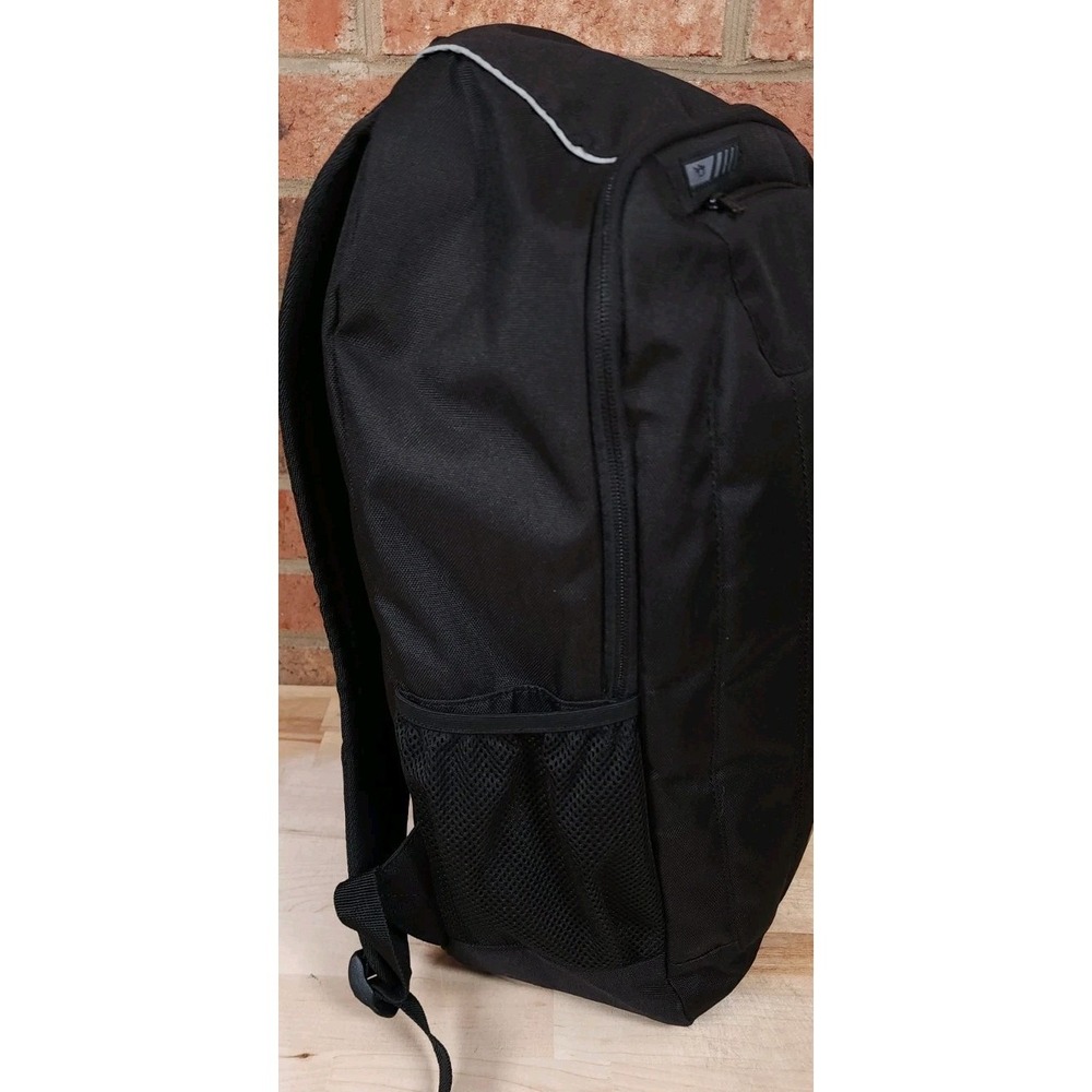 Oakley Enduro Backpack 20L Hiking Tactical Day Pack Bag Black - Picture 3 of 6